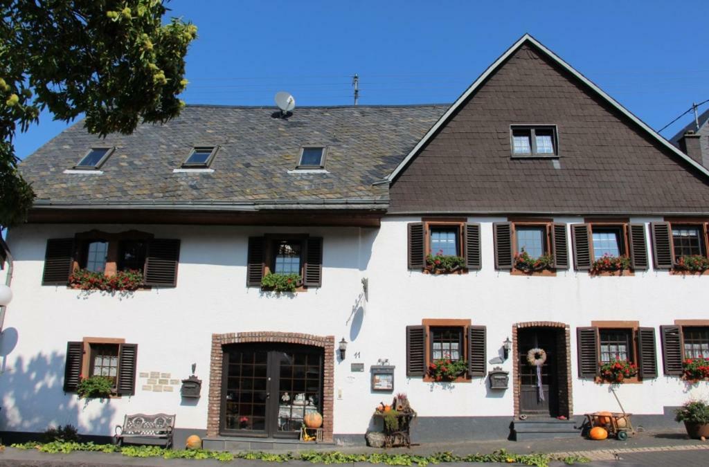 Ferienwohnung Flaemisches Weinhaus 温特里希 外观 照片